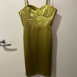 Green mid dress from Forever 21